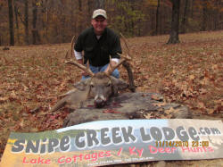 Kentucky deer hunting, western kentucky deer hunting, deer hunting, hunting, archery, Whitetail deer hunting, west ky whitetail hunting, kentucky whitetail outfitters, boone & crocket, food plots, deer food plots, chickory plots, lodging